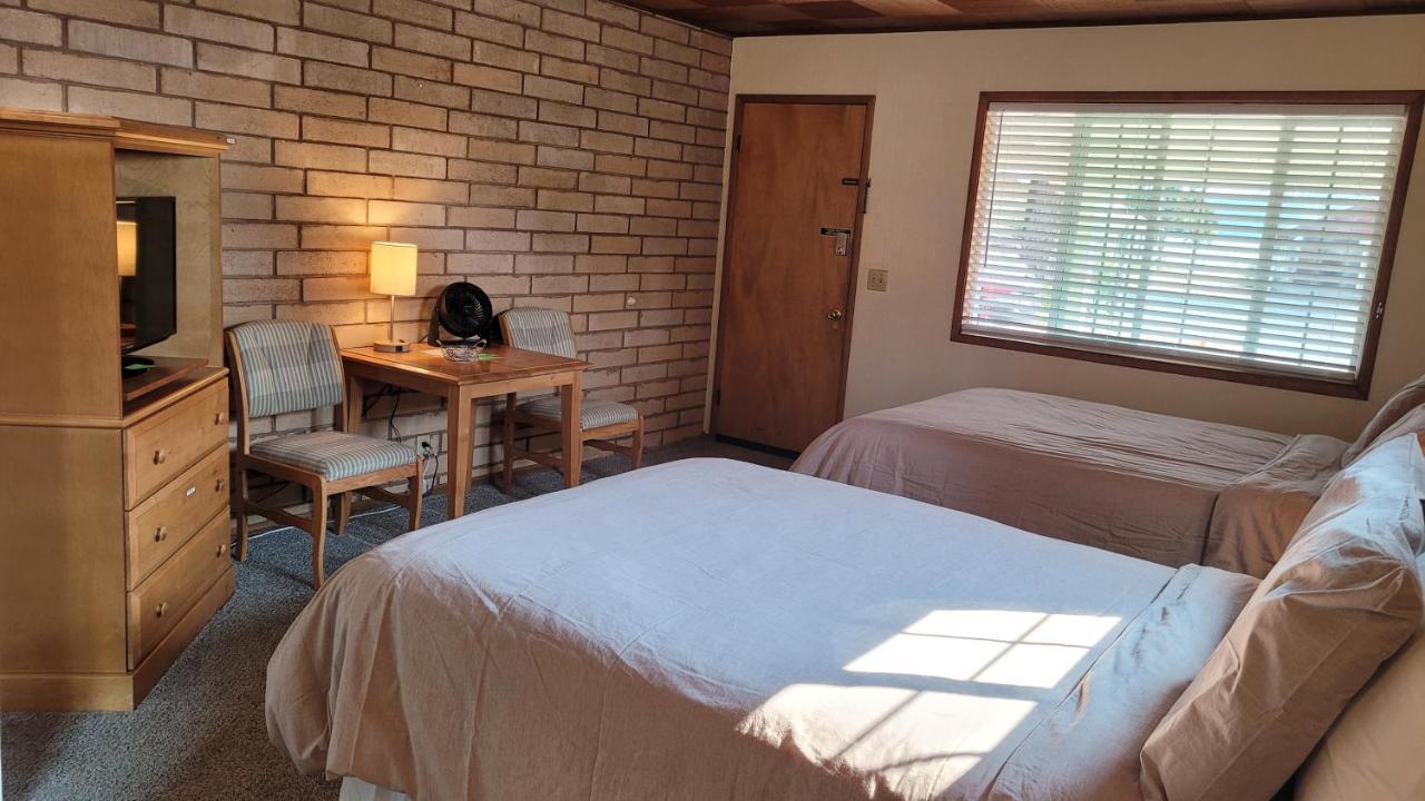 Moonlight Resort Suites & Sleeps Hoodsport Exteriör bild